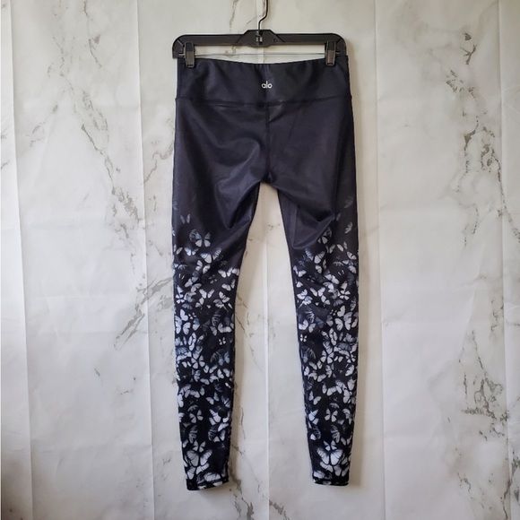 ALO YOGA leggings sz Sm - Picture 3 of 4